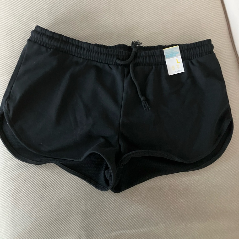 Primark activewear shorts - new
